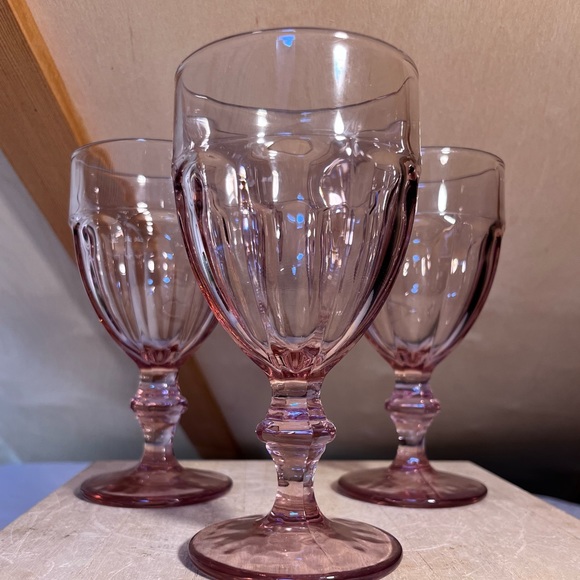 Sold! Set of 3 Vintage Libbey Plum Duratuff Gibraltar Water Glasses / Goblets - Picture 2 of 9